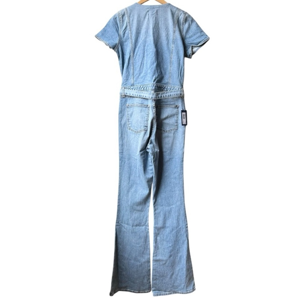 NWT Ramy Brook Helena Zip Front Flared Leg Light
Wash Denim Jumpsuit Sz 30 - Picture 9 of 14